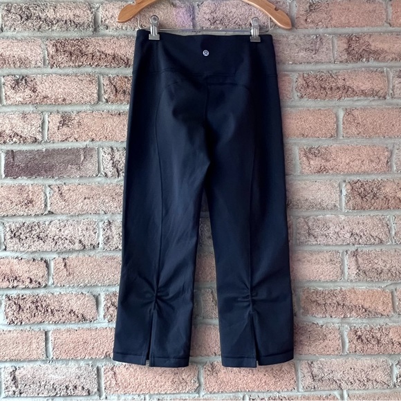 LULULEMON | Black crop legging back ruched slit rare workout yoga legging pant - Picture 13 of 16